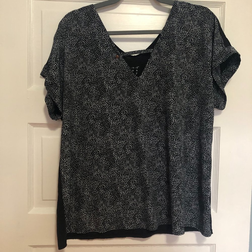 a new day Mixed Media Black & White top, XL